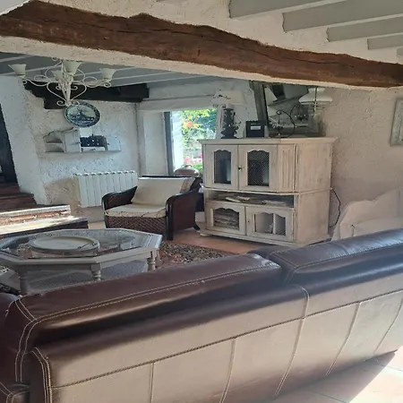 Charming In France For A Private Getaway * Mézy-Moulins